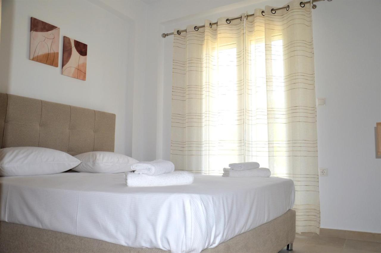 Α & D Perikleous Apartments Kastro-Kyllini Εξωτερικό φωτογραφία